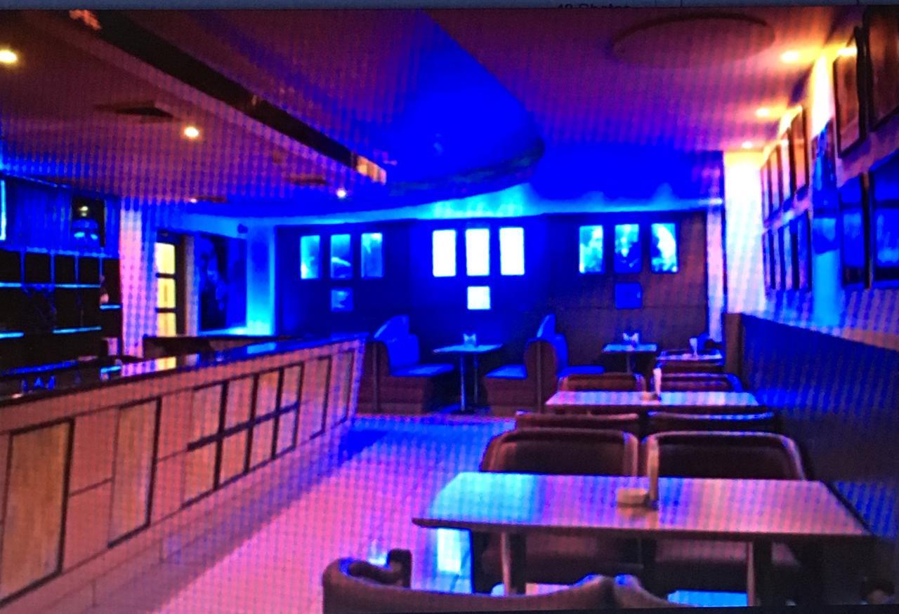 Elm Tree Amritsar Hotel Bagian luar foto