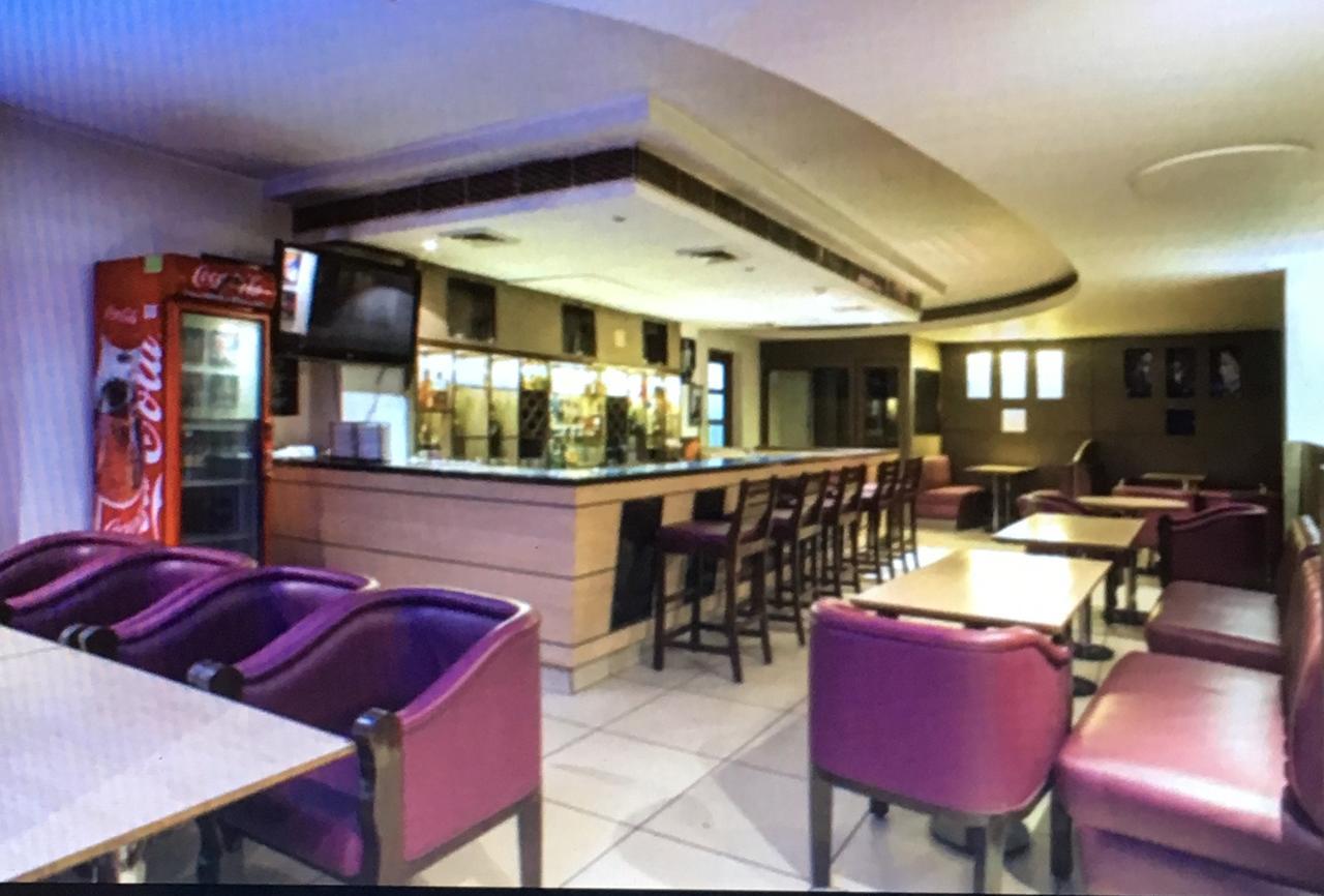 Elm Tree Amritsar Hotel Bagian luar foto