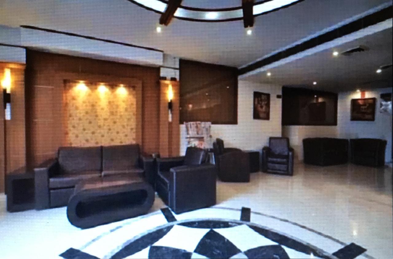 Elm Tree Amritsar Hotel Bagian luar foto