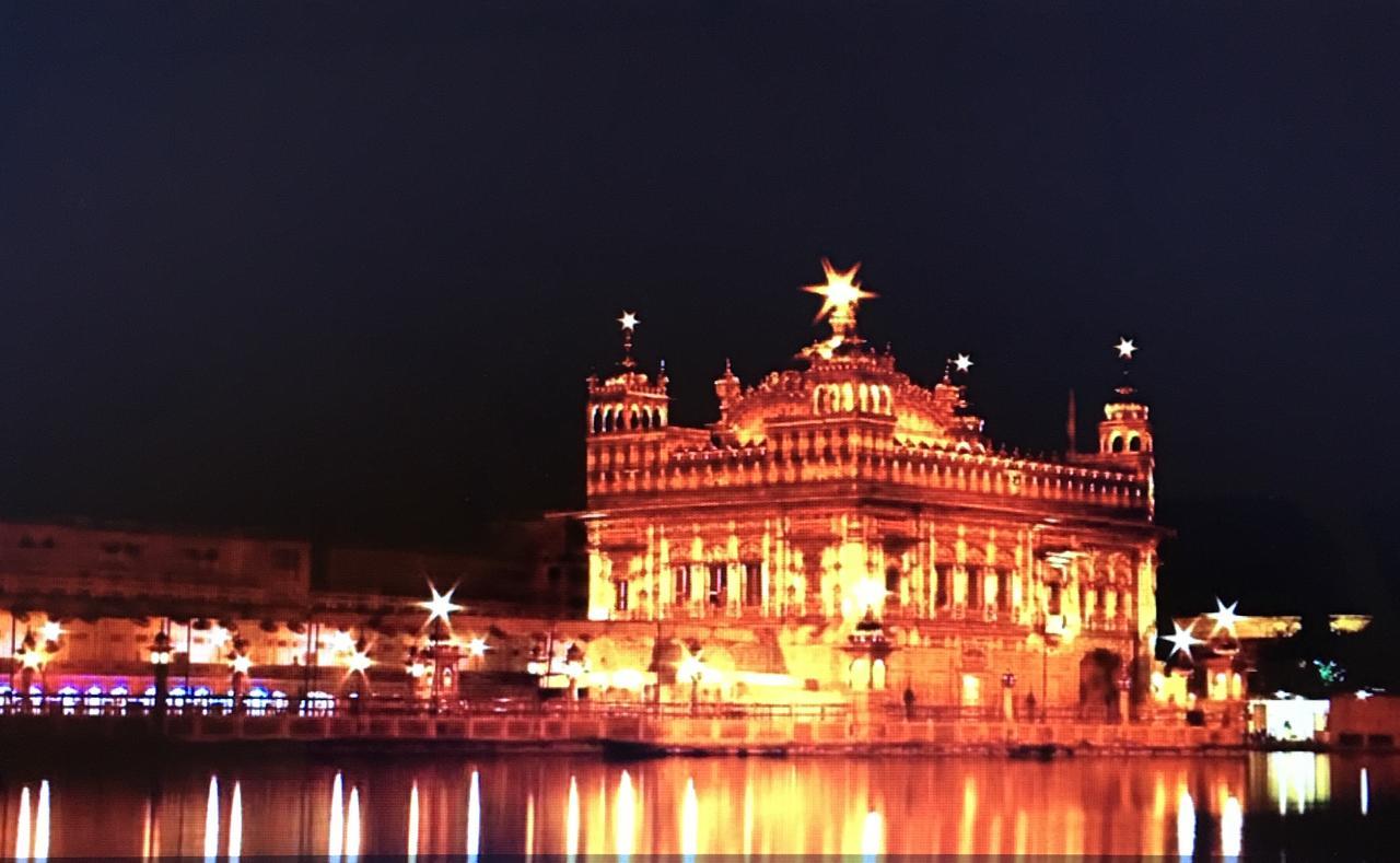 Elm Tree Amritsar Hotel Bagian luar foto