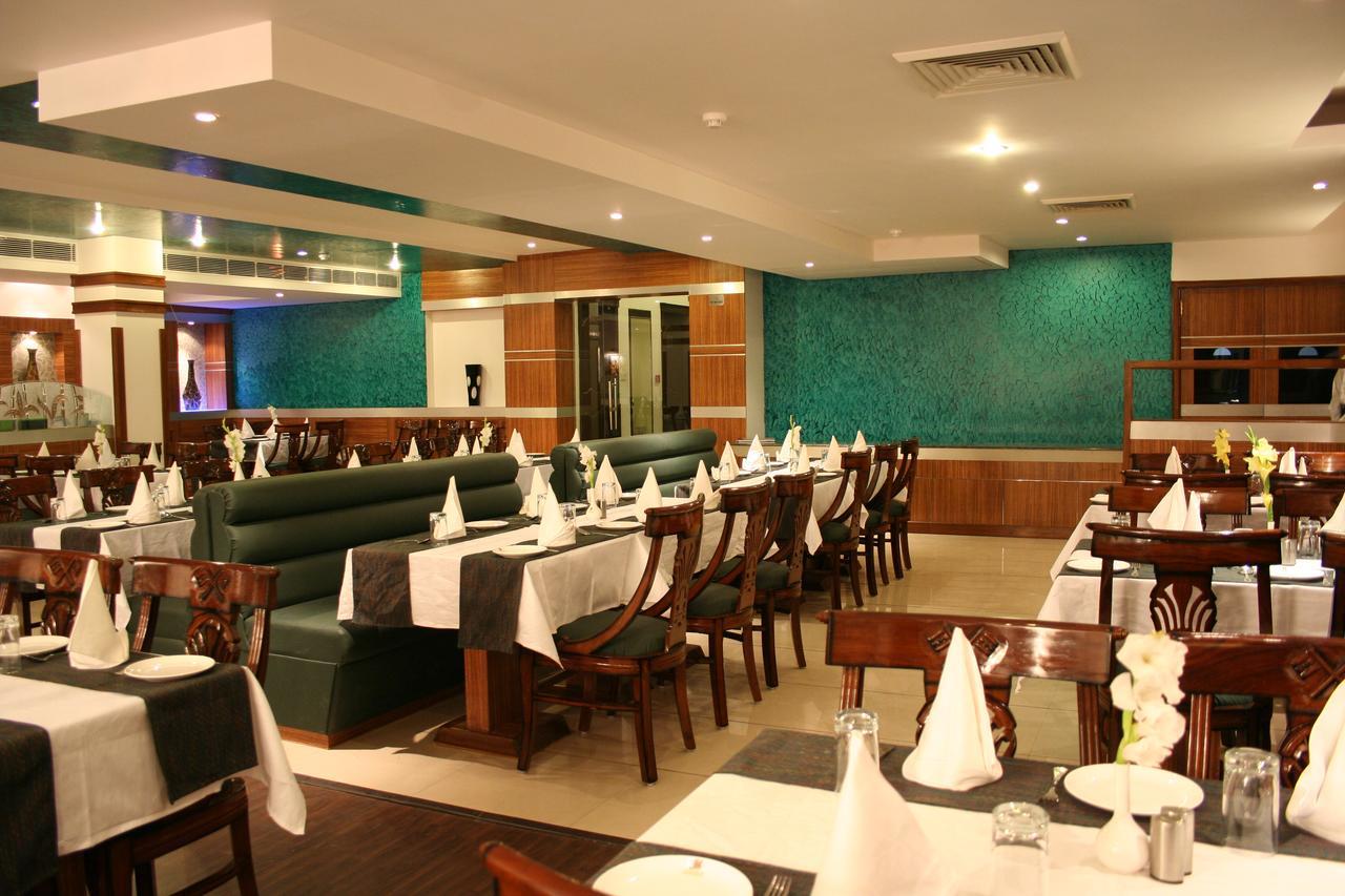 Elm Tree Amritsar Hotel Bagian luar foto
