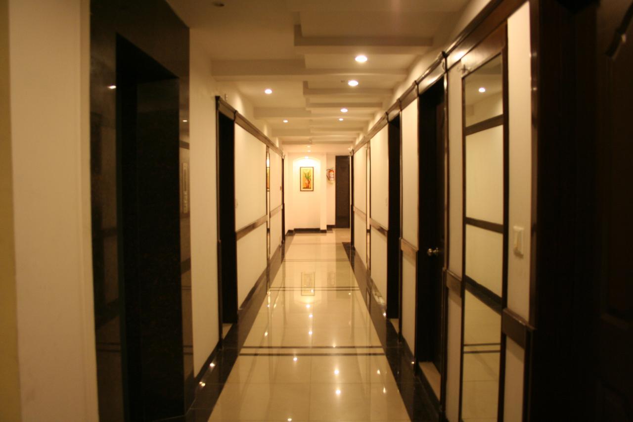 Elm Tree Amritsar Hotel Bagian luar foto