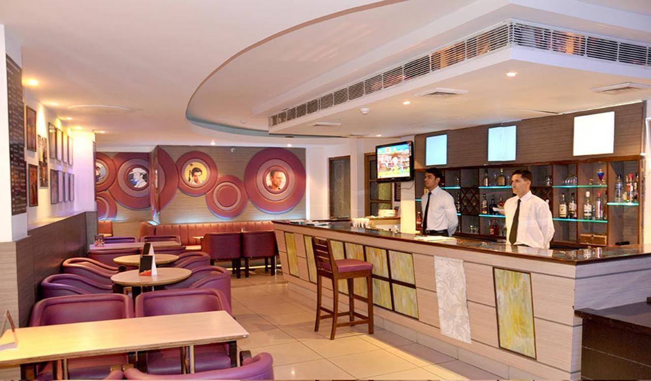 Elm Tree Amritsar Hotel Bagian luar foto